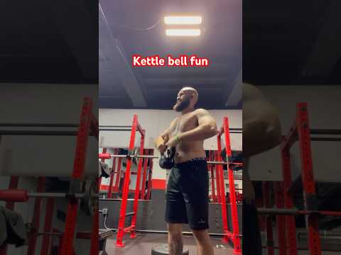 Kettle bell workouts are fun and make you really work to balance the weight! #workout #fitness #gym